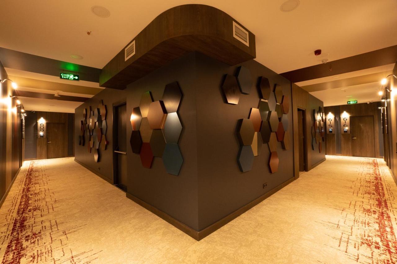 Ramada Encore By Wyndham Istanbul Avcilar Экстерьер фото