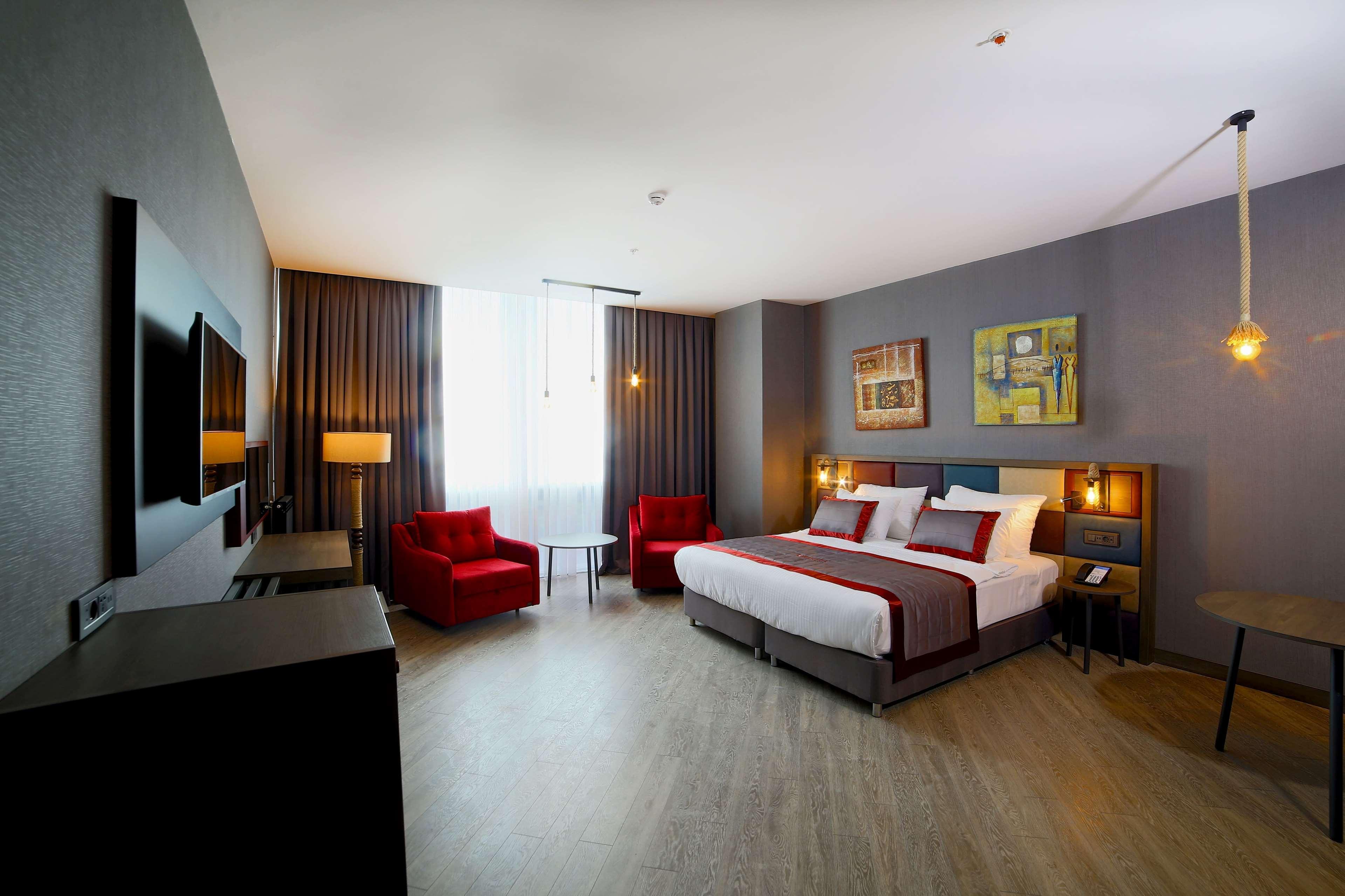 Ramada Encore By Wyndham Istanbul Avcilar Экстерьер фото